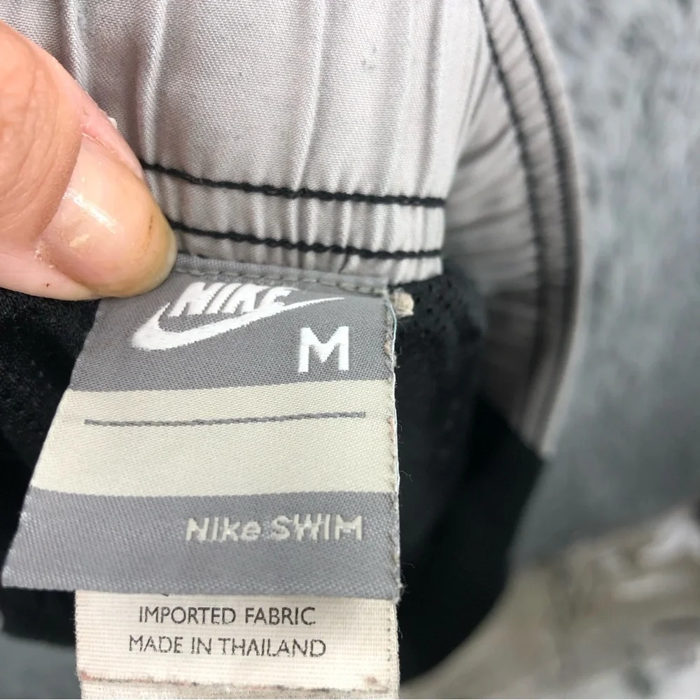 Nike Swim Trunks Mens Medium Swim Built in Underwear Black Gray